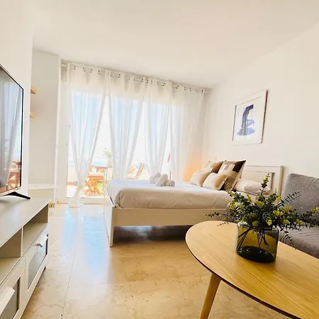 La Roca Frente Al Mar Sinese Design Homes *