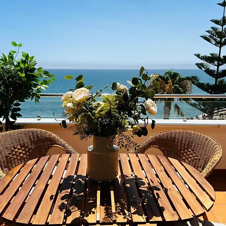 דירה La Roca Frente Al Mar Sinese Design Homes *