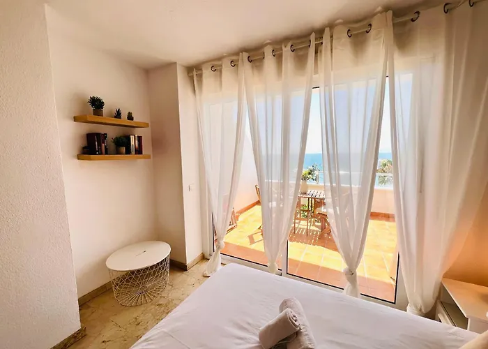 La Roca Frente Al Mar Sinese Design Homes Apartamento *